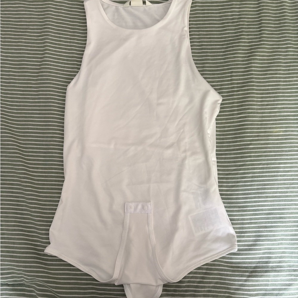 H&M White Sleeveless Bodysuit